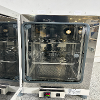 Fisherbrand Basic 60L Gravity Incubator image 3
